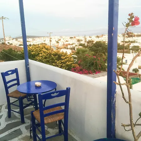 بيت ضيافة Galini 3*