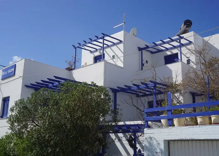 Πανσιόν Galini