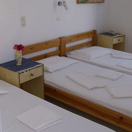 Galini בית הארחה נאוסה